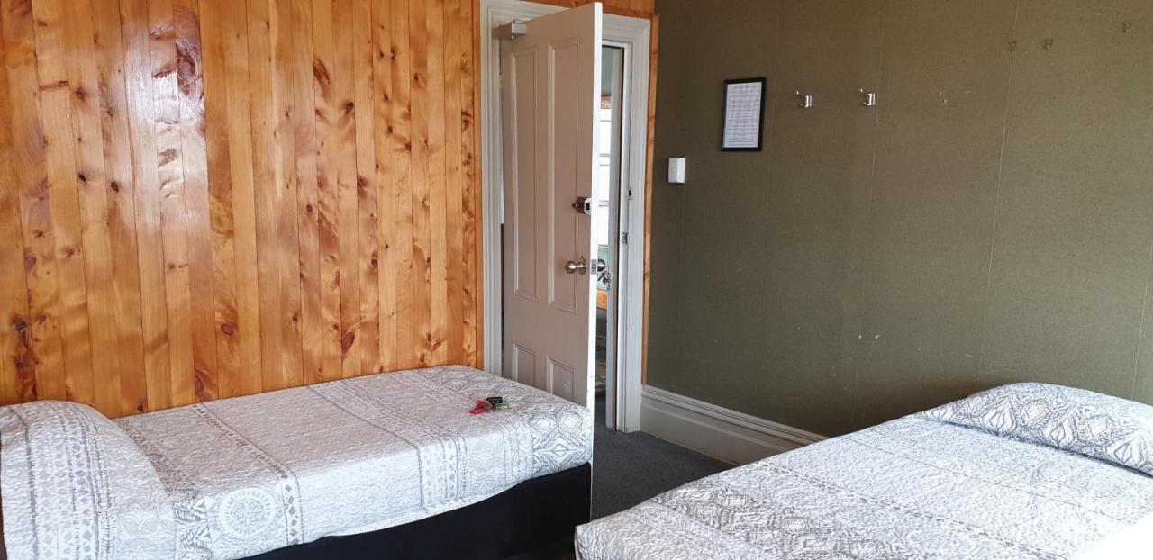 Royal Hotel Opotiki Dış mekan fotoğraf